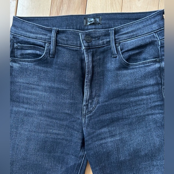 MOTHER Light Black Mid Rise Dazzler Ankle - Picture 4 of 5